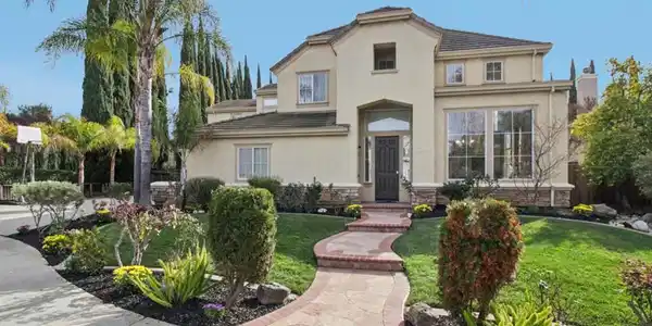 3324 Etoile Court