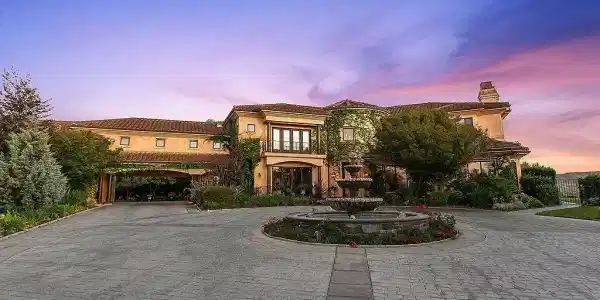 13784 Pacific Breeze Drive