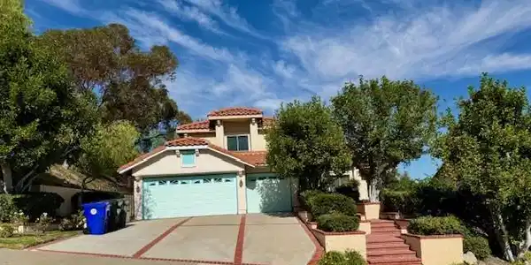 24819 Laurelcrest Lane