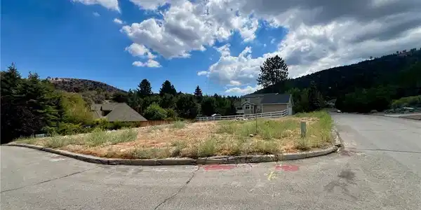5419 Pacific Crest Drive