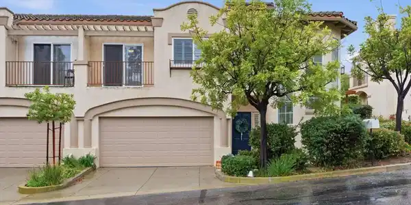 1052 Larry Court