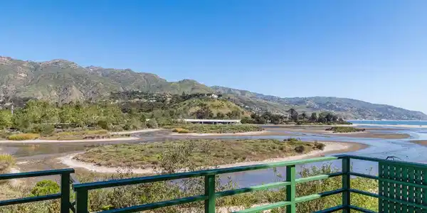 23441 Malibu Colony Road
