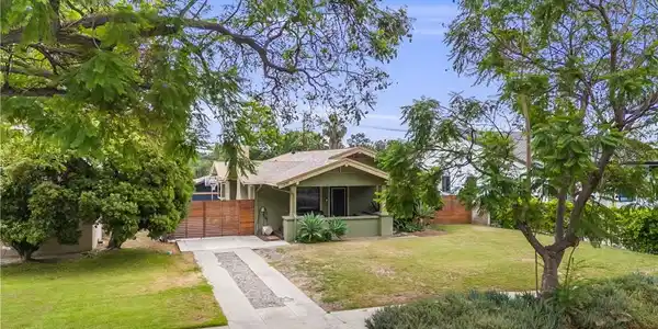 1870 Paloma Street