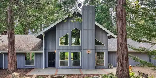 7174 Hites Cove
