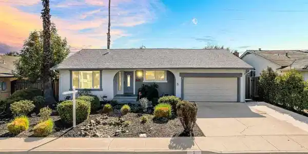 5 Terranova Dr