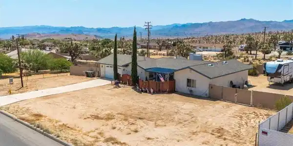 58583 Buena Vista Drive