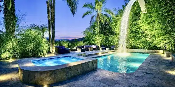 7218 Mulholland Drive