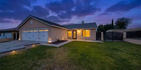 2294 N Smoketree Avenue