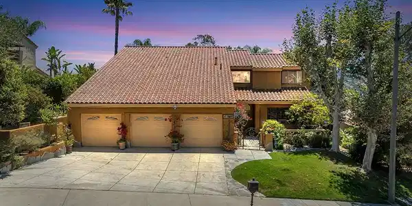 24508 Park Granada