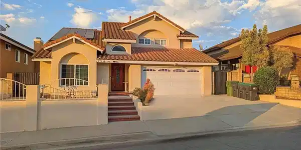 17911 Paseo Del Sol