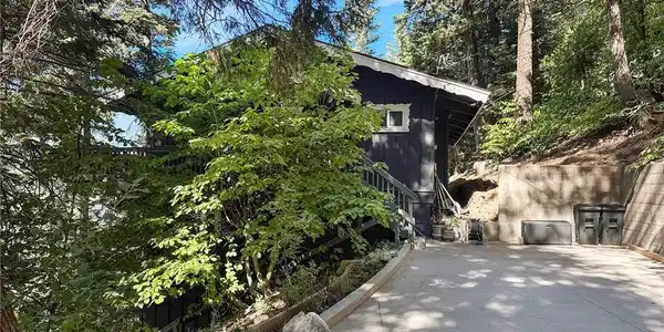 24466 Altdorf Drive