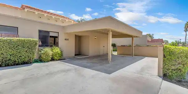41640 Jupiter Hills Court