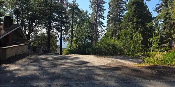 30778 Live Oak Drive