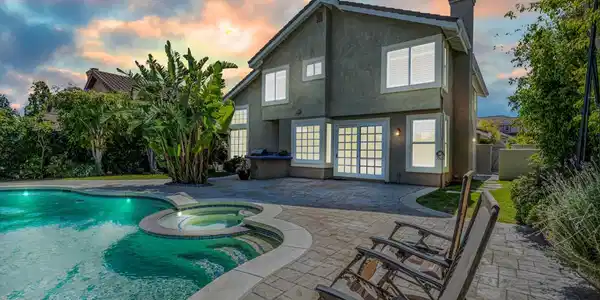 1449 La Culebra Circle