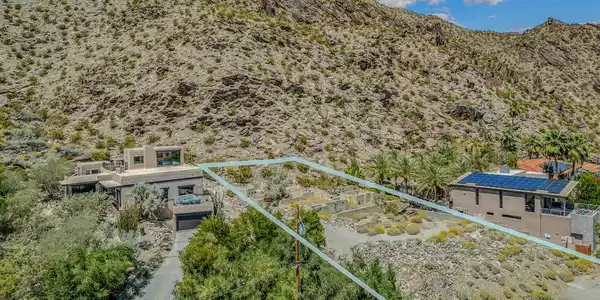 1821 Crestview Drive