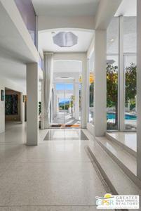 690 W Stevens Road