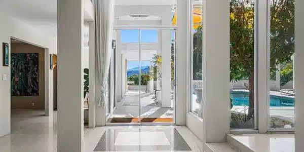 690 W Stevens Road