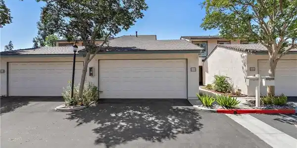 810 East Laurel Oak Drive