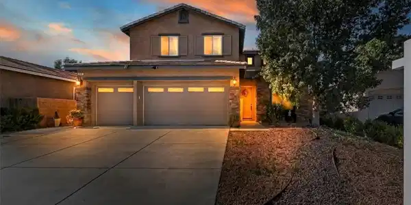 335 Pinnacle