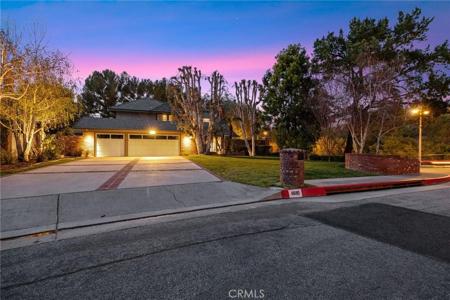 6695 E Canyon Hills Road