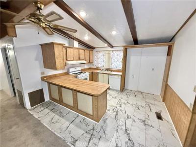 3800 W Wilson