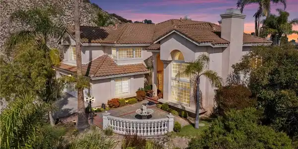 1934 Erin Way