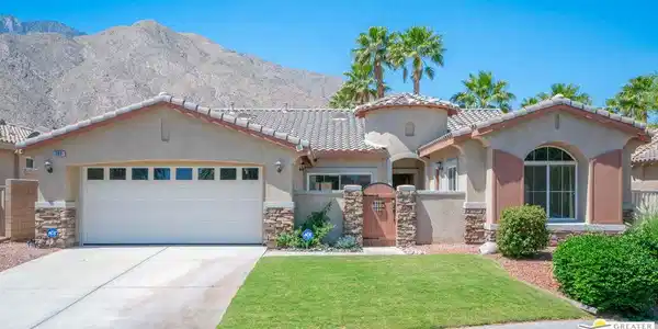 3931 Mira Arena
