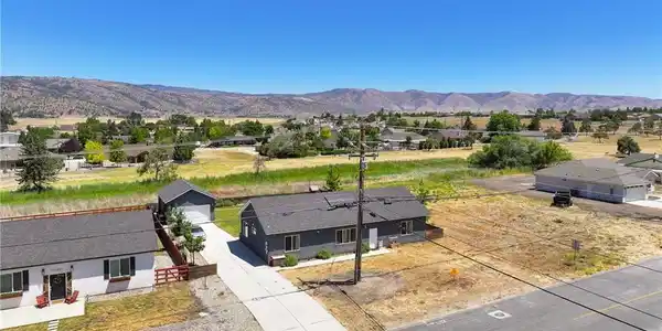 28301 stallion springs drive