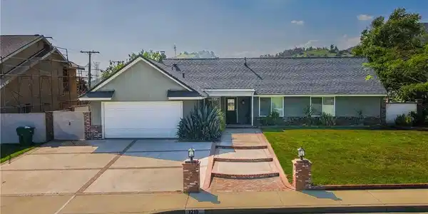 1219 Canyon View Drive