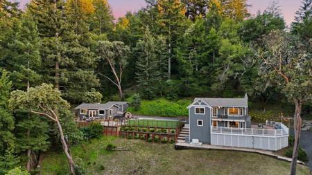 265 Burrell Ct