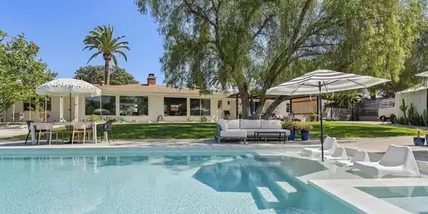 1326 Alta Vista Dr