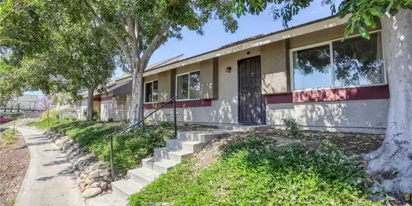 1635 Carmel Circle West