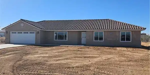 11462 Calcite Avenue