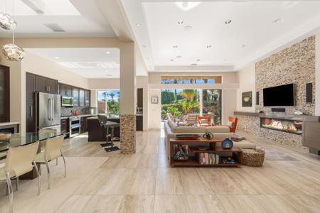 435 Falcon View Circle
