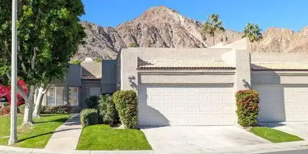 48608 Vista Tierra