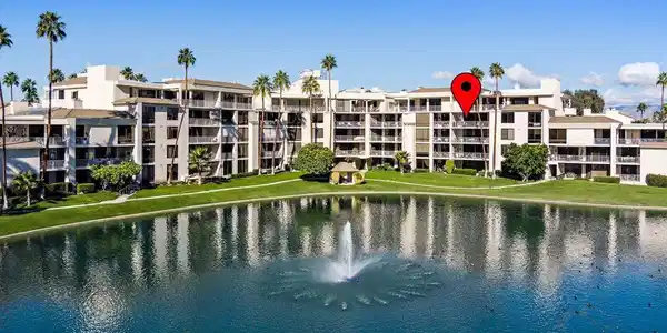 910 Island Drive