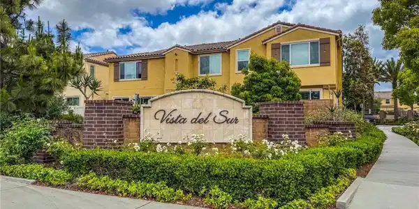 5485 San Roberto