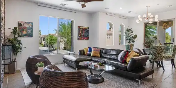 1377 Yermo Drive S