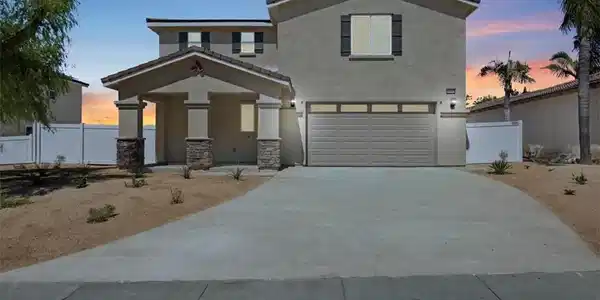 27542 Regent Lane