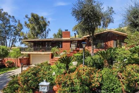 4400 Harrison Canyon