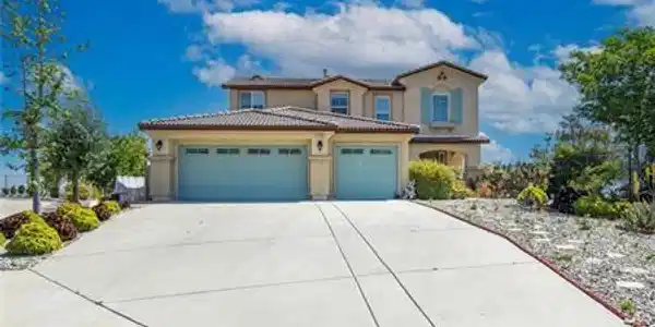 29240 Willow Ridge Court