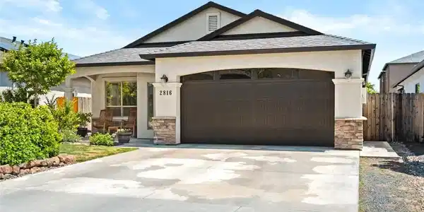 2816 Levi Lane