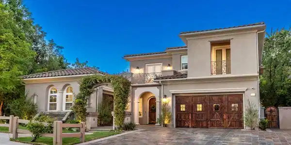 457 Vineyard Drive