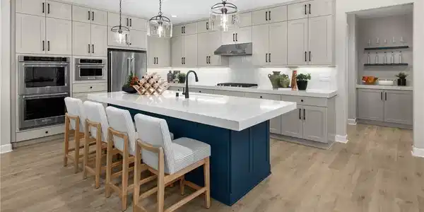 3002 Mesa Glen