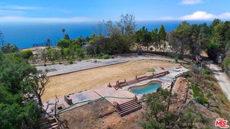 20729 Rockcroft Drive