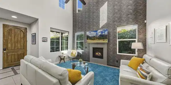 435 Tan Oak Drive