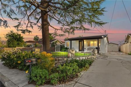 9417 Lomita