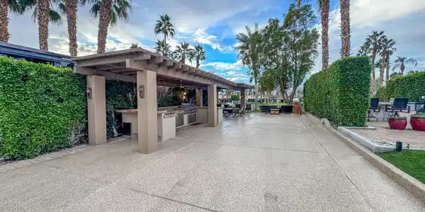 80394 Ave 48