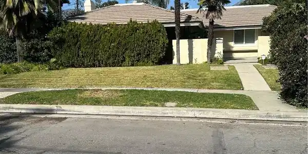 1669 N San Antonio