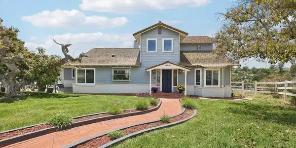 3631 Alta Vista Drive